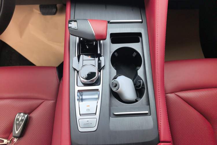 Used CHANGAN CS75 PLUS 2022 2nd Generation 1.5T Automatic Prestige Version Gear Lever