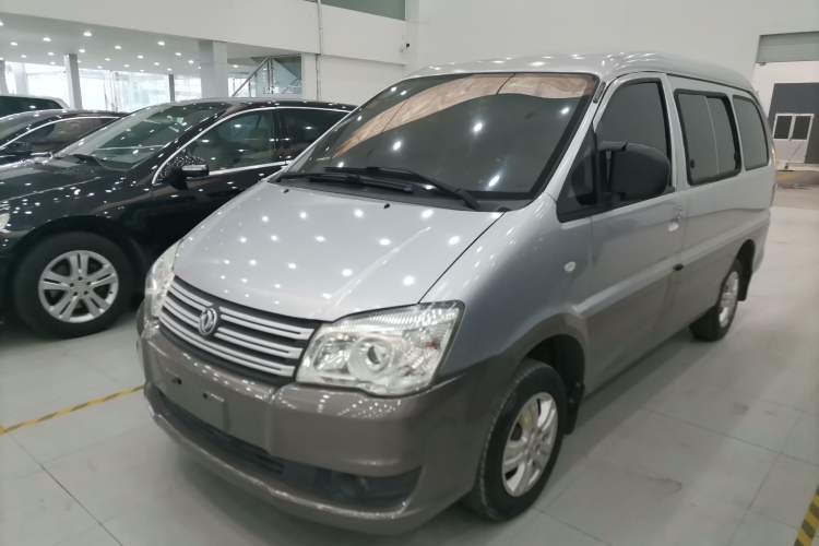 Used FORTHING Lingzhi 2015 M3 1.6L 7-Seater Standard Model