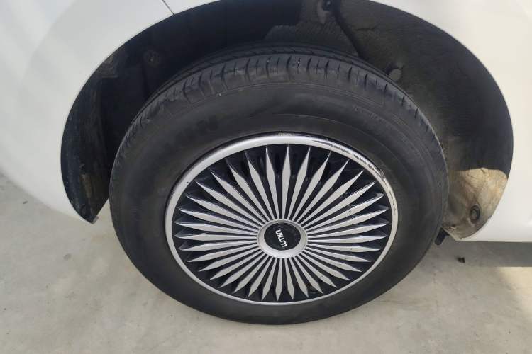 Used CHANGAN NEVO Lumin 2025 205 km Xiangqin Version
