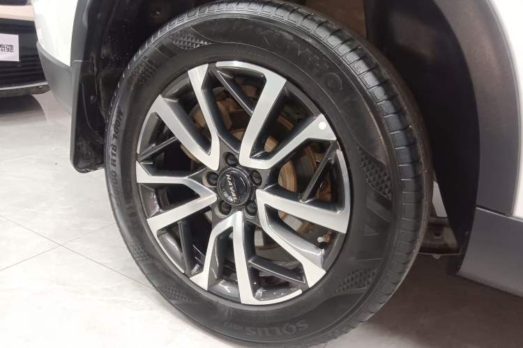 Used Haval H6 2022 3rd Generation 1.5T Automatic Two-Wheel Drive Max Right Rear Wheel Hub