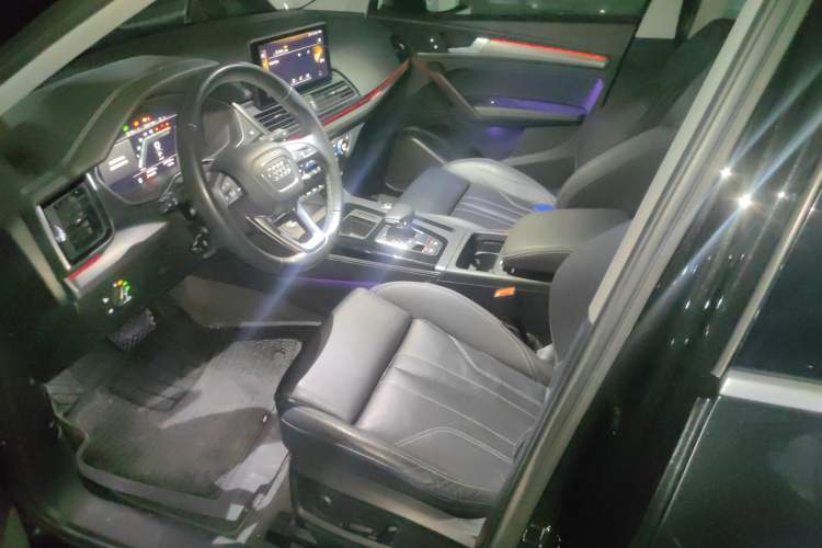 Used Audi Q5L 2022 40T Luxury Dynamic Model
