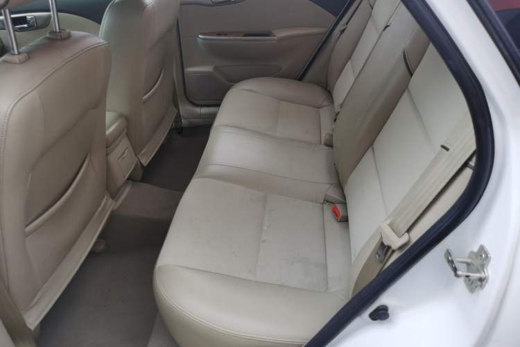 Used Buick Excelle 2015 1.5L Automatic Classic Model Left Rear Seat