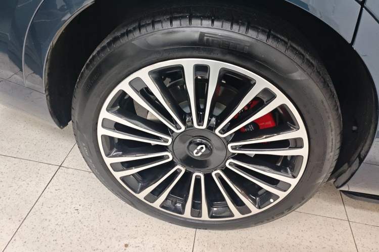 Used Hima AITO M9 2024 Range-Extended Ultra Version 42 kWh 6-Seater Model
