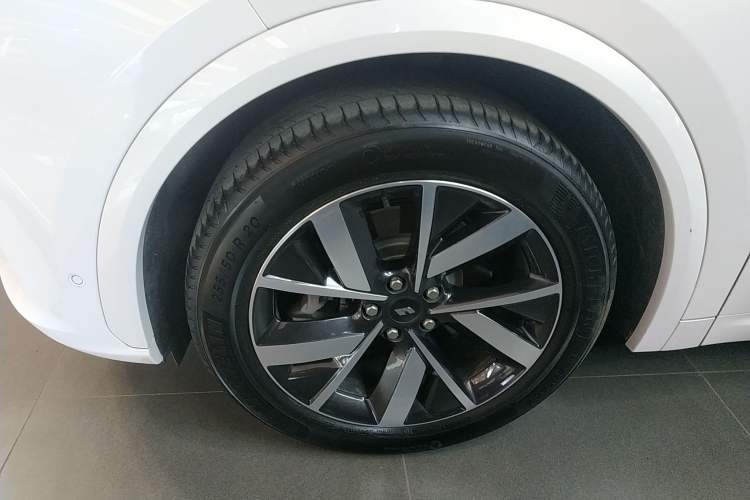 Used Li Auto L7 2023 Max model
