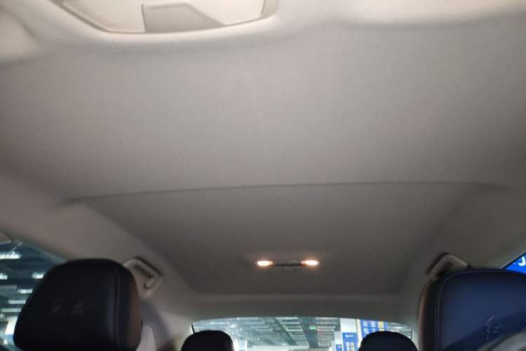 Used Hongqi E-QM5 2022 431 km Battery-Swap Enjoyment Version
