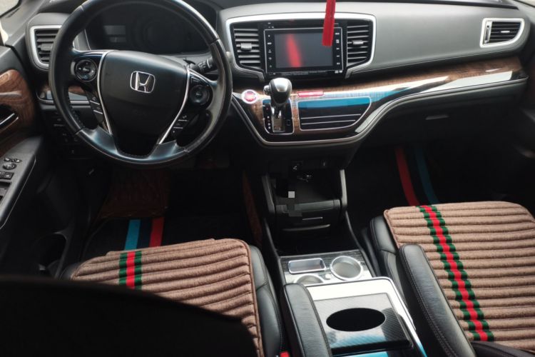 Used Honda Odyssey 2015 2.4L Supreme Edition
