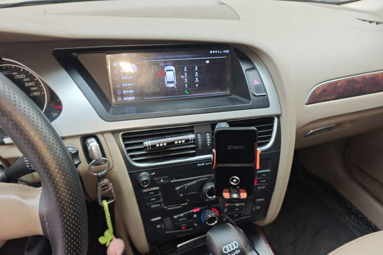 Used Audi A4L 2011 2.0 TFSI Comfort Model