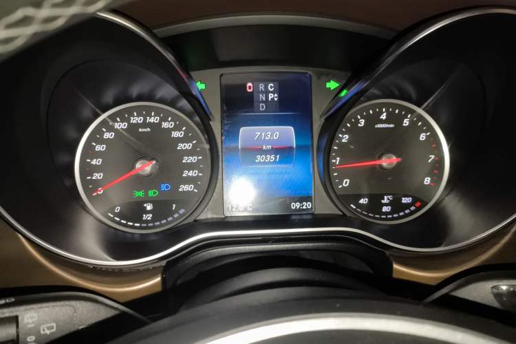 Used Mercedes-Benz V-Class 2022 V 260 L Long-wheelbase Luxury Edition Instrument Cluster