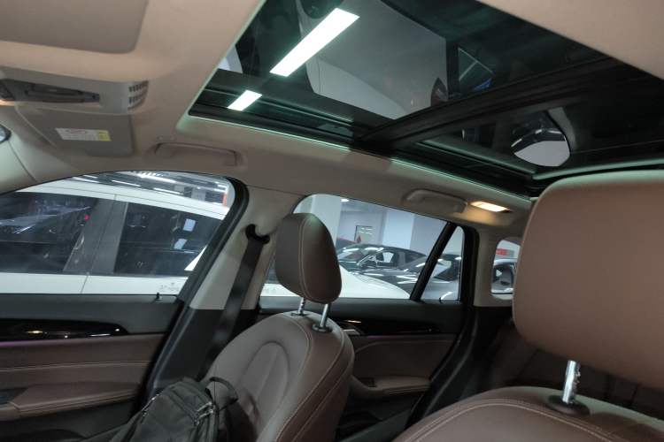 Used BMW X1 2020 sDrive25Li Leading Model
