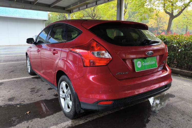 Used Ford Focus 2012 Hatchback 1.6L Automatic Fashion Edition