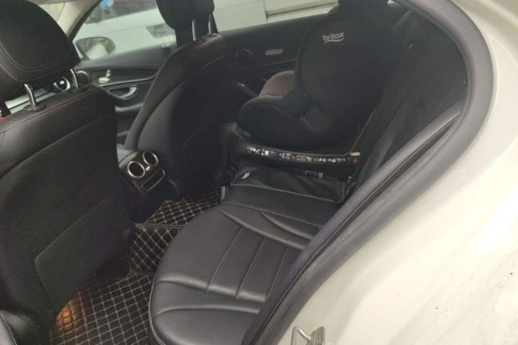 Used Mercedes-Benz C-Class 2019 C 180 L Fashion Edition Sport Version Left Rear Seat