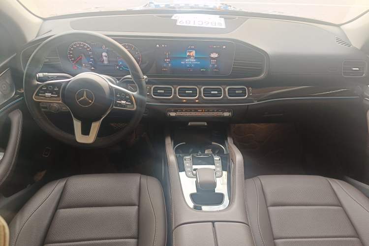 Used Mercedes-Benz GLE 2023 GLE 350 4MATIC Stylish Model
