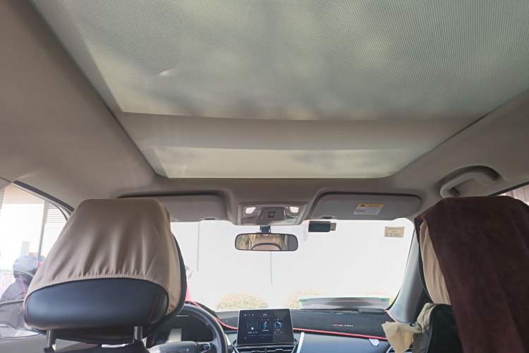 Used Venucia T60 2020 1.6L CVT Smart Drive Version China VI Standard
