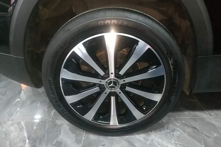 Used Mercedes-Benz GLB 2024 Refresh GLB 220 Fashion Edition
