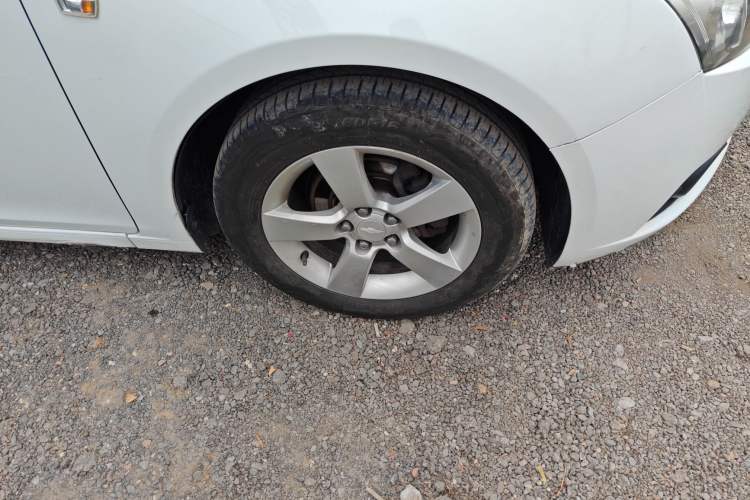 Used Chevrolet Cruze 2013 1.6L SE MT
