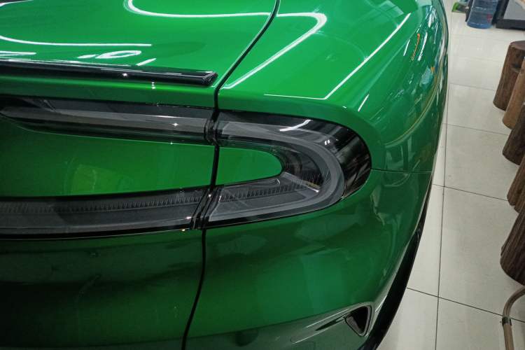 Used Xiaomi Auto YU7 2025 Ultra-Long Range High-Performance All-Wheel-Drive Max Edition
