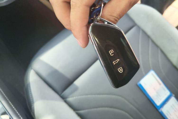 Used Volkswagen ID.4 CROZZ 2021 Long-Range PRO Two-Wheel Drive Version Vehicle Key