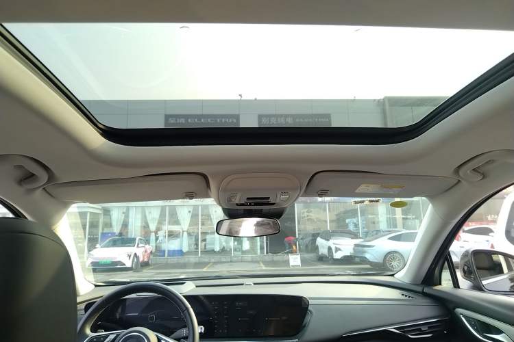 Used Buick Envision 2025 25T Entry-Grade Platinum Edition
