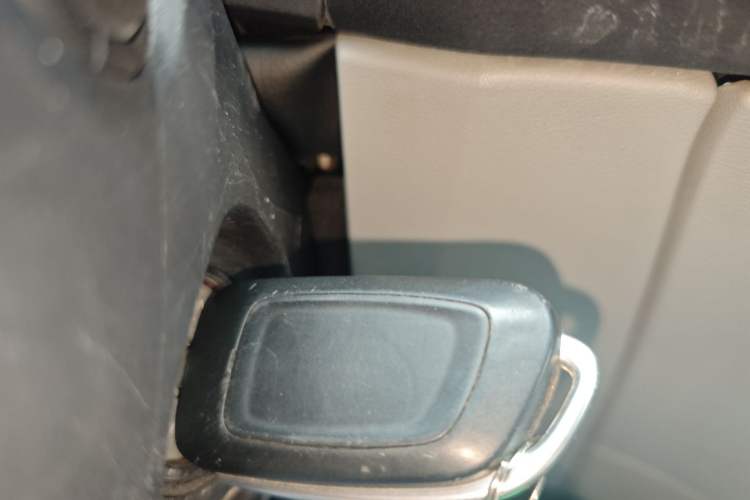 Used Huasong 7 2017 2.0T Automatic Standard Edition
