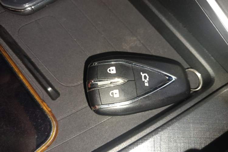 Used Changan UNI-T 2022 1.5T Prestige Version
