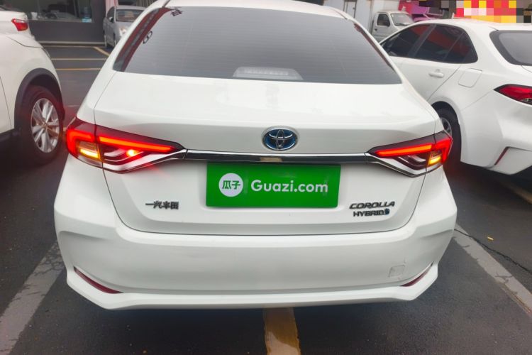 Used Toyota Corolla 2021 Dual-Motor 1.8L E-CVT Elite Edition
