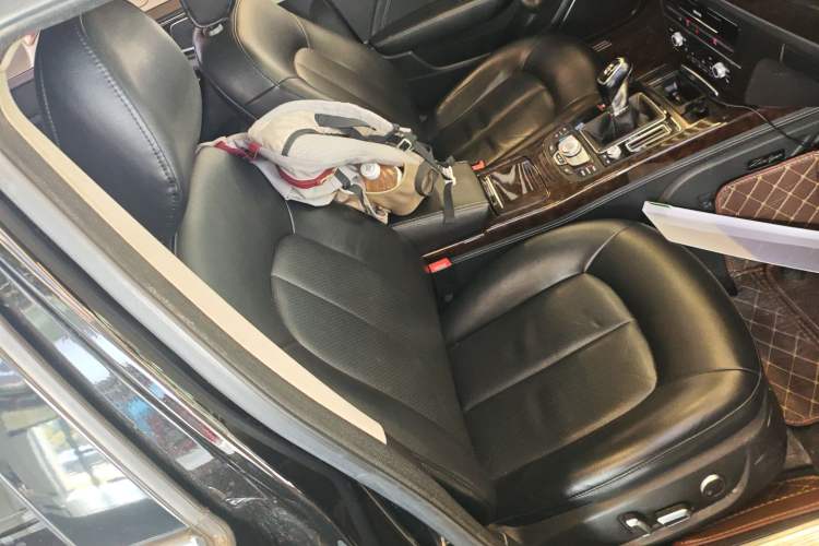 Used Zotye Z700 2016 1.8T Manual Luxury Model