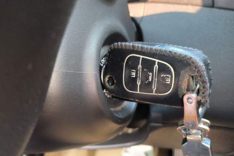 Used Hyundai Elantra (5th Generation / Langdong) 2012 1.6L Automatic Fashion Edition Vehicle Key