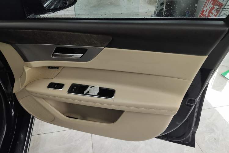 Used Jaguar XFL 2017 XFL 2.0T 200PS Luxury Edition