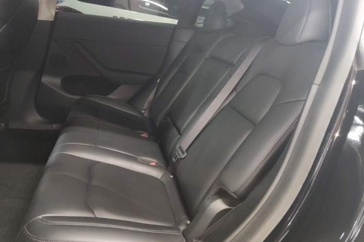 Used Tesla Model Y 2022 Rear-Wheel-Drive Version