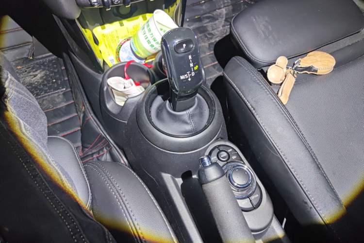 Used MINI 2022 Updated 1.5T COOPER Classic Edition Five-Door Version