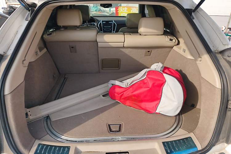 Used Cadillac SRX 2014 3.0L Elite Model