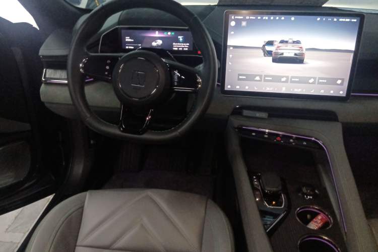 Used Zeekr 001 2022 Long-Range Dual-Motor WE Edition Steering Wheel