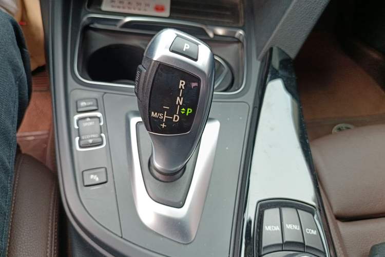 Used BMW 3 Series 2018 320Li Fashion Model
