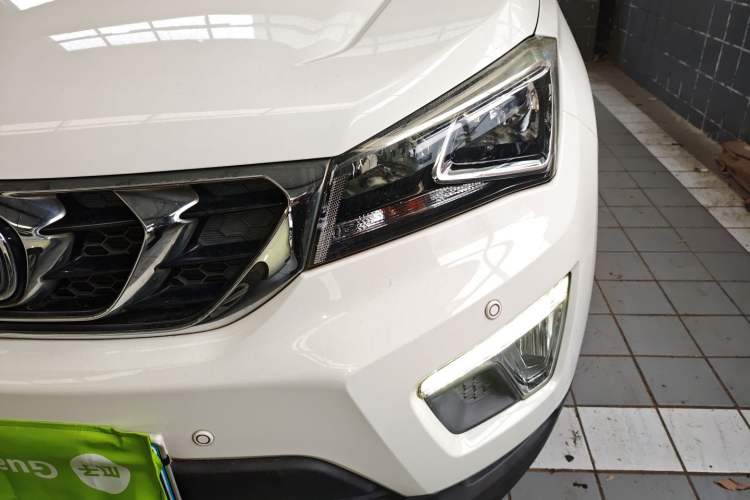 Used Changan CS15 2016 1.5L Manual Fashion Edition