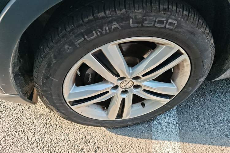 Used Zotye T700 2017 1.8T Dual-Clutch Prestige Model