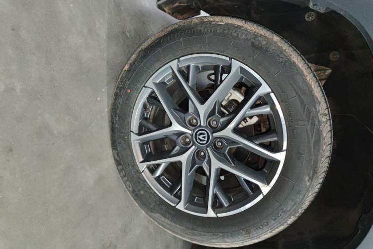 Used CHANGAN CS75 PLUS 2022 Classic Edition 1.5T Automatic Pioneer Model
