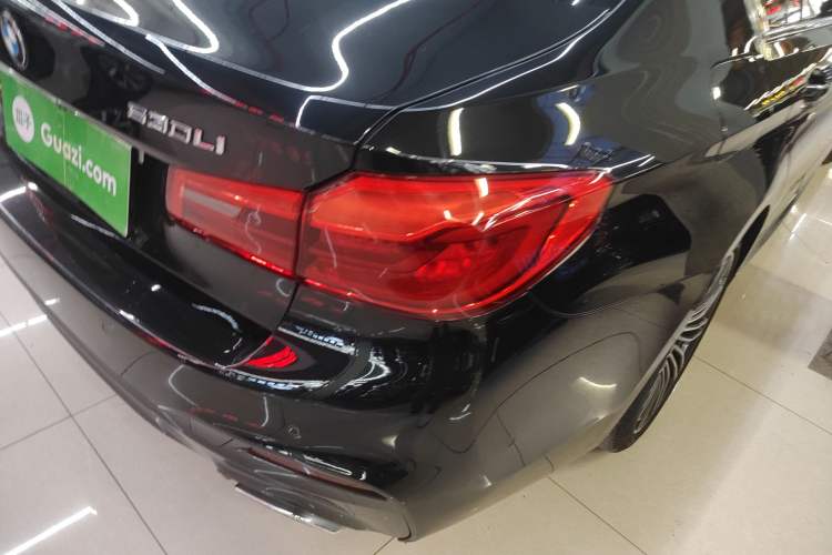 Used BMW 5 Series 2019 530Li Leading Model M Sport Package