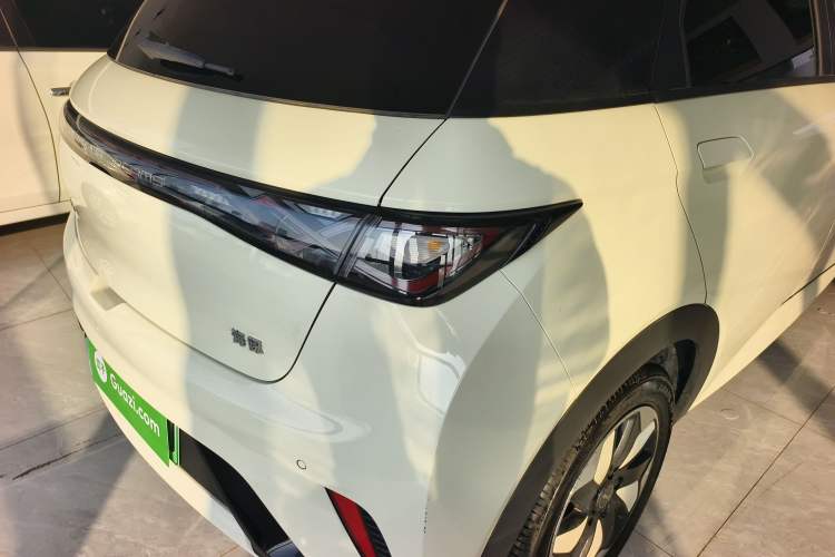 Used BYD Dolphin 2025 420km Free Edition
