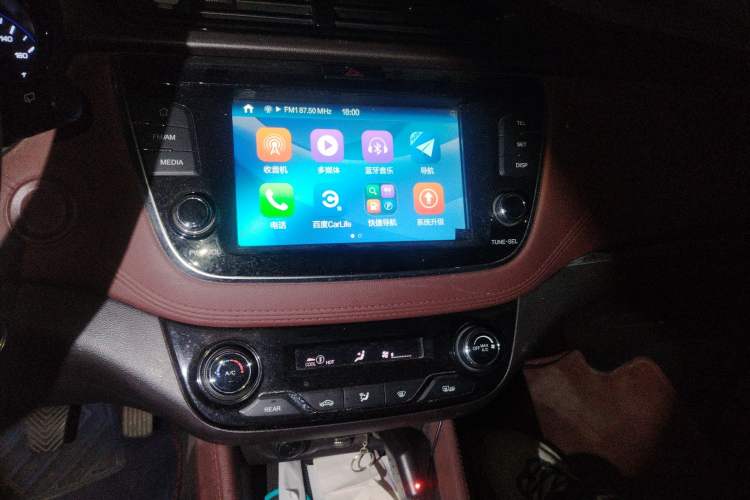 Used Changan Lingxuan 2017 1.6L Manual Happiness Edition
