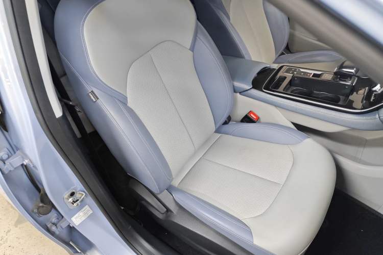 Used Rising ER6 2020 620 km Smart Edition