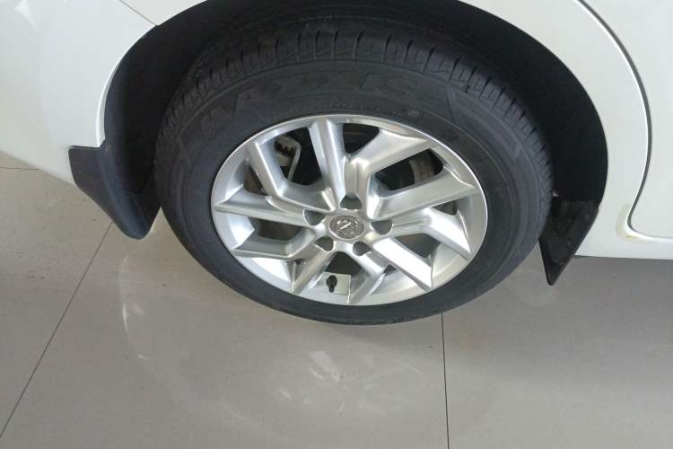 Used Nissan Tiida 2024 1.6L CVT Smart Drive Edition Exterior 5