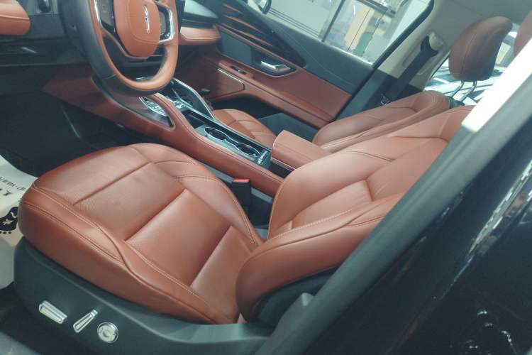 Used Lincoln Nautilus 2025 2.0T Four-Wheel Drive Luxury Edition