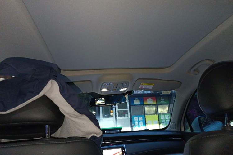 Used Roewe RX5 MAX 2021 Supreme Series 300TGI Automatic Smart Cabin Edition