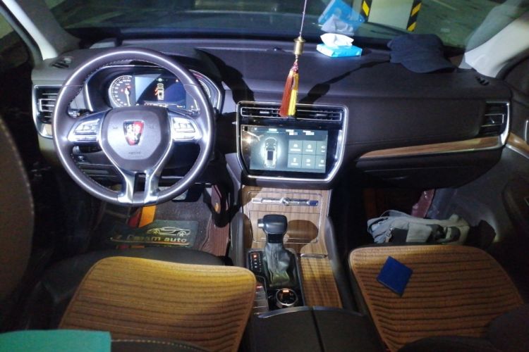 Used Roewe RX8 2019 30T Smart Connectivity Four-Wheel Drive Supreme Flagship Edition