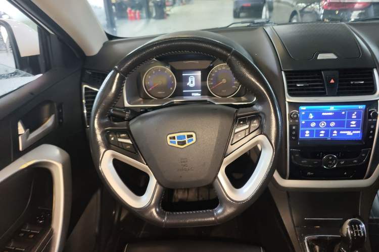 Used Geely Auto Emgrand 2016 Sedan 1.5L Manual Upward Edition Steering Wheel