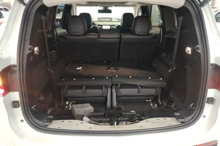 Used Jeep Grand Commander 2018 2.0T Four-Wheel Drive Premium Navigation Version China V