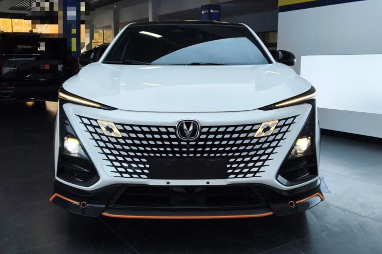 Used CHANGAN UNI-T 2022 1.5T Prestige Version Front