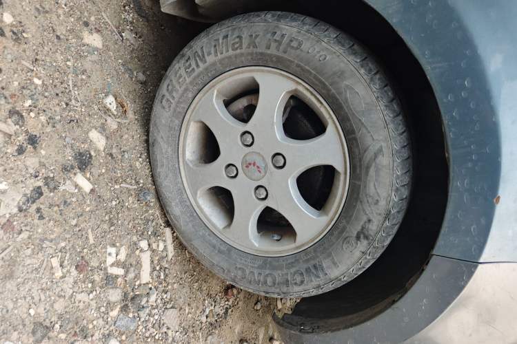 Used Wuling Hongguang 2014 1.2L Standard Model China IV
