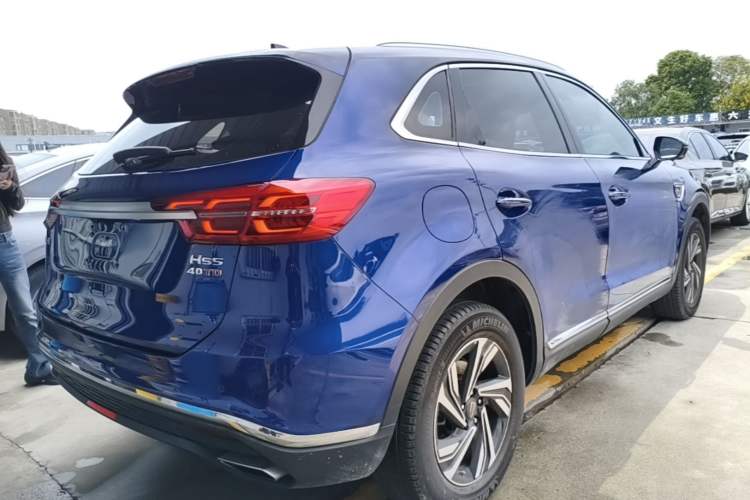 Used Hongqi HS5 2022 Revised Version 2.0T Smart Connect Flagship Edition

