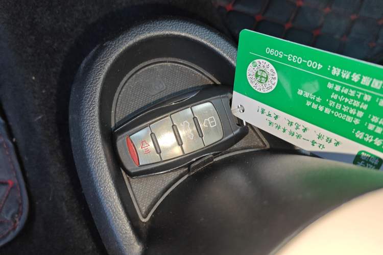 Used ORA Black Cat 2022 351 km Range Luxury Version Lithium-Ion Battery